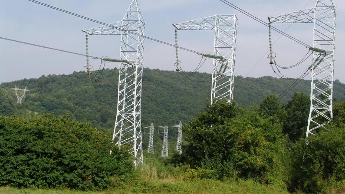 UE electrifică și industria. România a importat masiv energie electrică. Marea întrebare: cât ne va costa energia de la 1 aprilie