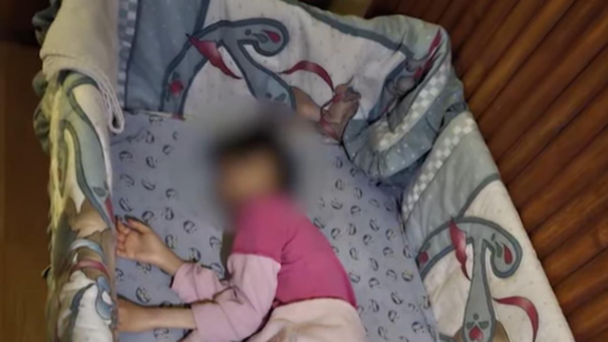 descoperire socanta centrele groazei mures copii dizabilitati malnutriti incuiati zavor mizerie medicamente expirate