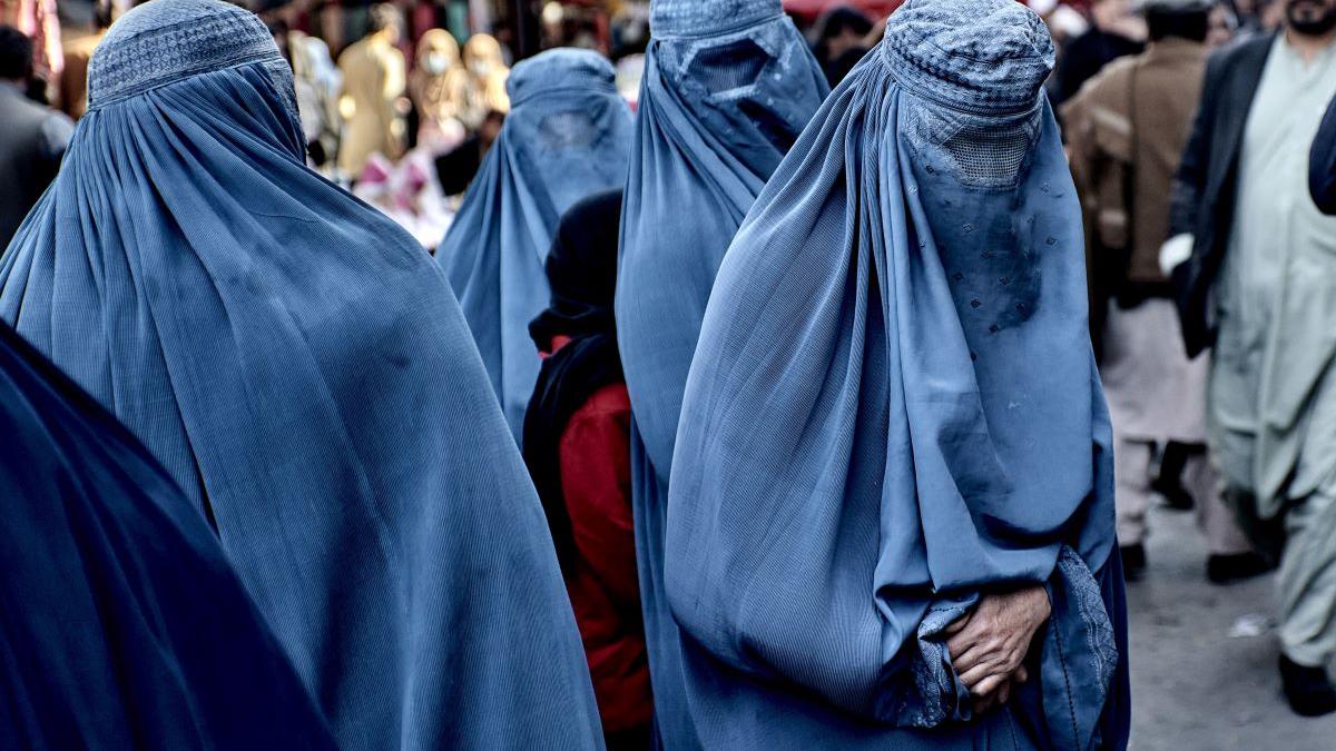 Nu toți oficialii taliban privesc cu ochi buni interdicțiile privind educația fetelor 