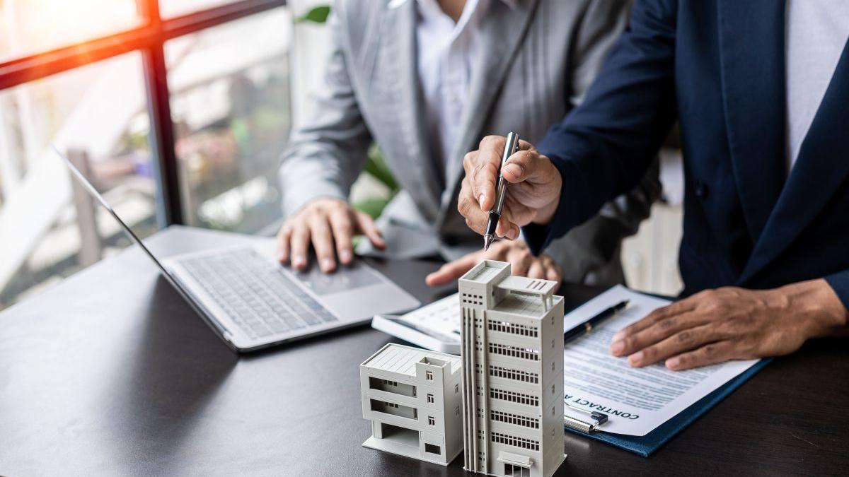 Penthouse-urile se vând primele în România.Cele mai scumpe tranzacţii imobiliare din 2024