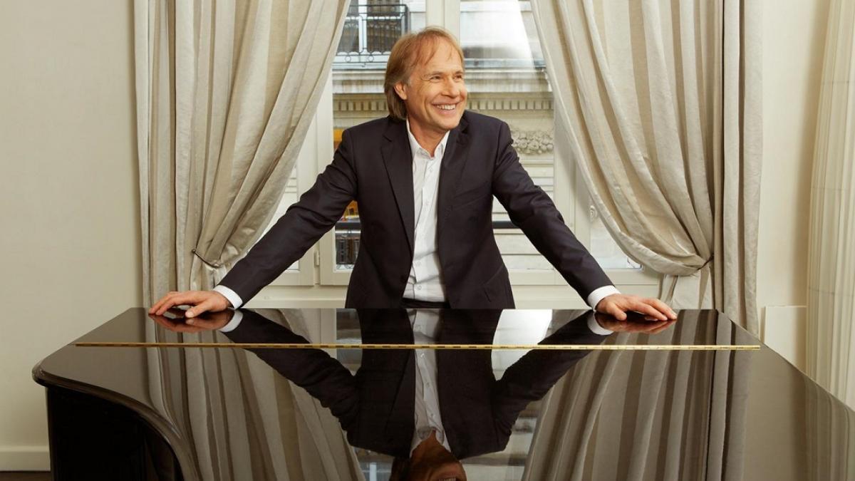 Richard Clayderman revine în România 