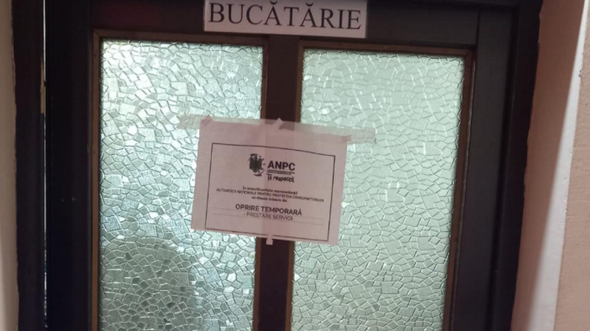 restaurantul groazei reghin alimente expirate toxiinfectie alimentara