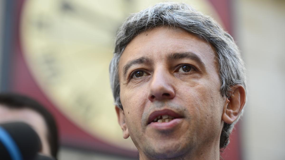 Dan Diaconescu a  fost condamnat la închisoare pentru sex cu minore