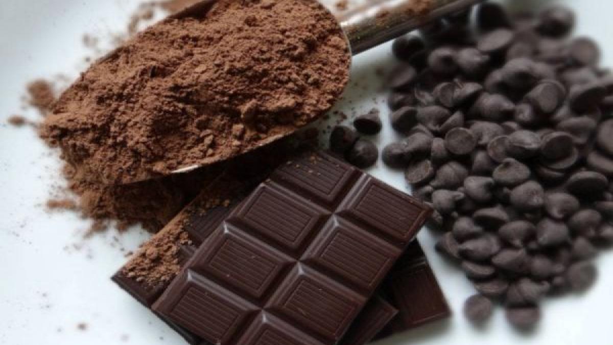 Dark Chocolate for Longevity: A Doctor’s Daily Recommendation