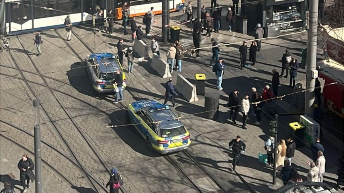 Atac în Mannheim: Un german de 40 de ani, suspectul principal. Un mort și mai mulți răniți după ce o mașină a intrat în mulțime
