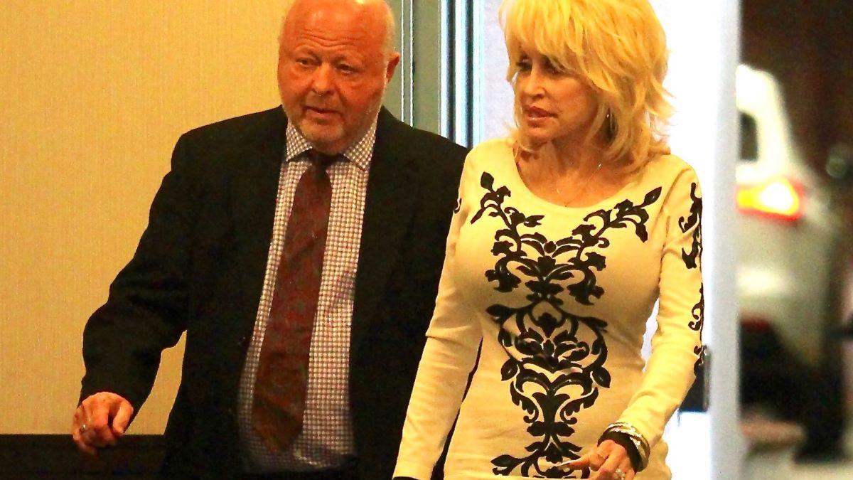 Dolly Parton lansează o nouă piesă dedicată soțului său regretat