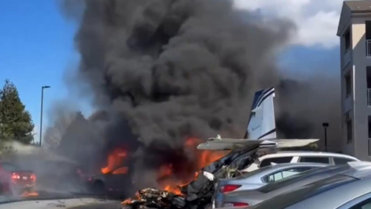 miracol accident aviatic avion prabusit parcare toti pasagerii supravietuit