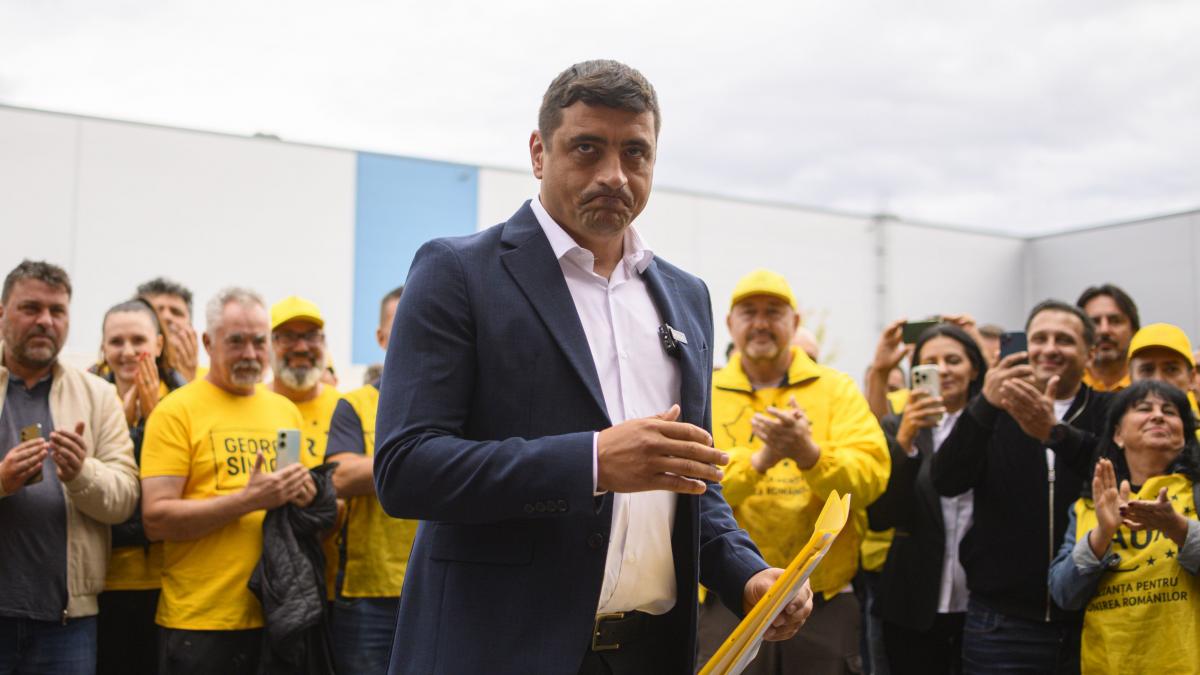 Liderii AUR discută strategia după ce CCR a respins candidatura lui Călin Gerorgescu - surse