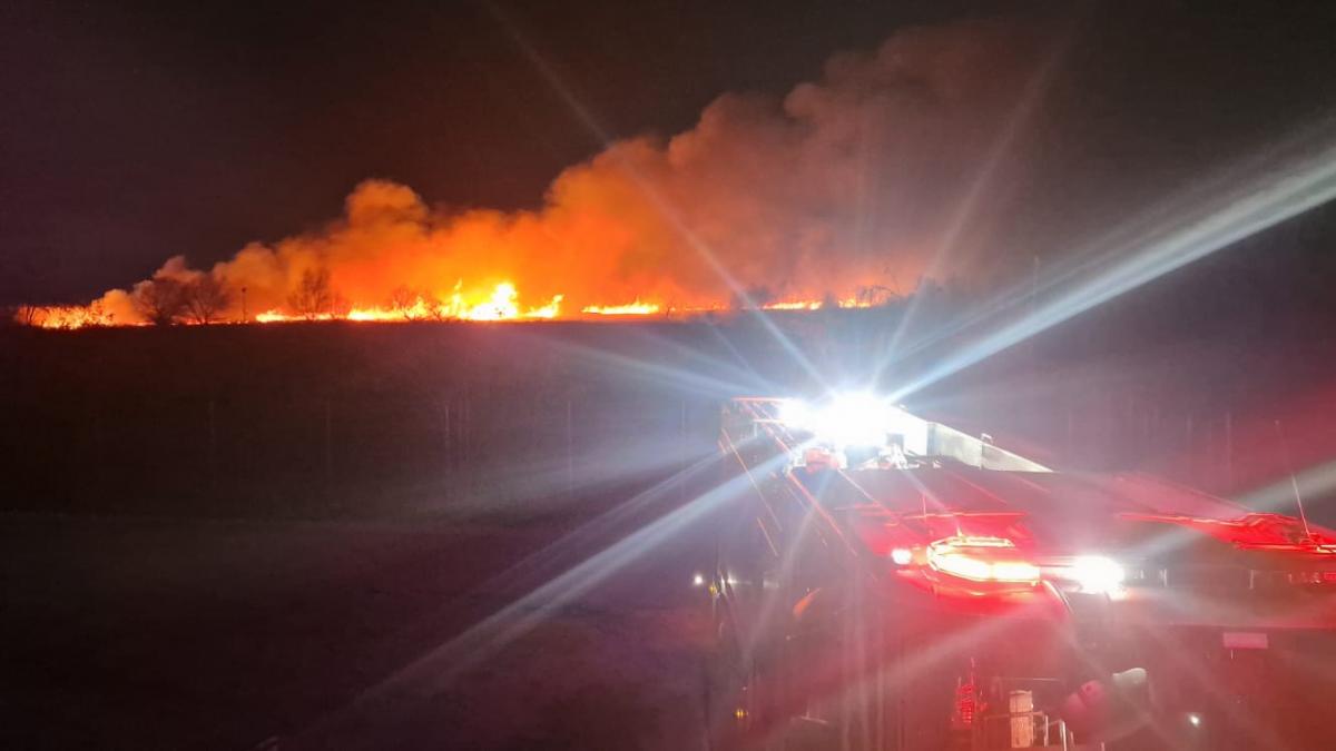 nu ne invatam minte incendiu de proportii in delta dunarii
