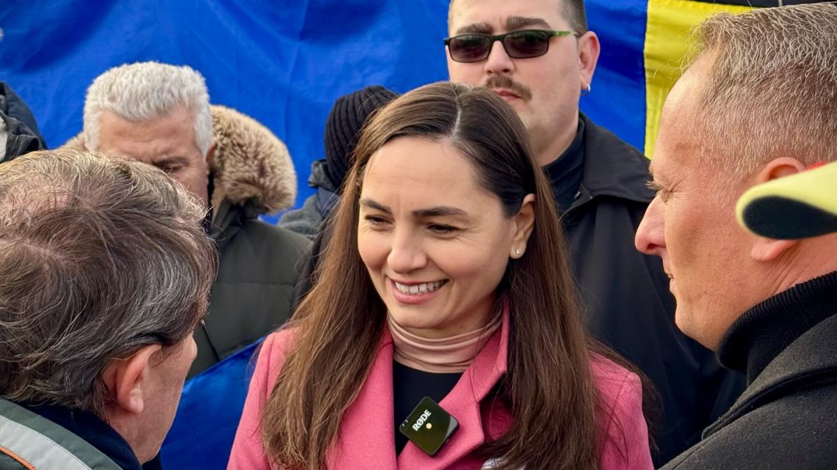 Lidera POT, Anamaria Gavrilă, sancționată după ce a chemat Poliția să o scape de jurnaliști