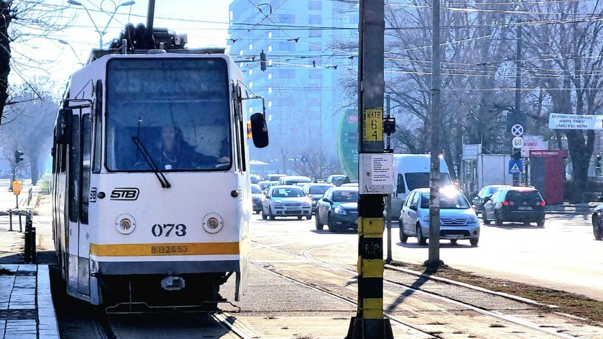 Controlorii STB aduc sume uriașe la bugetul societății. Unii dintre ei, bătuți de călători