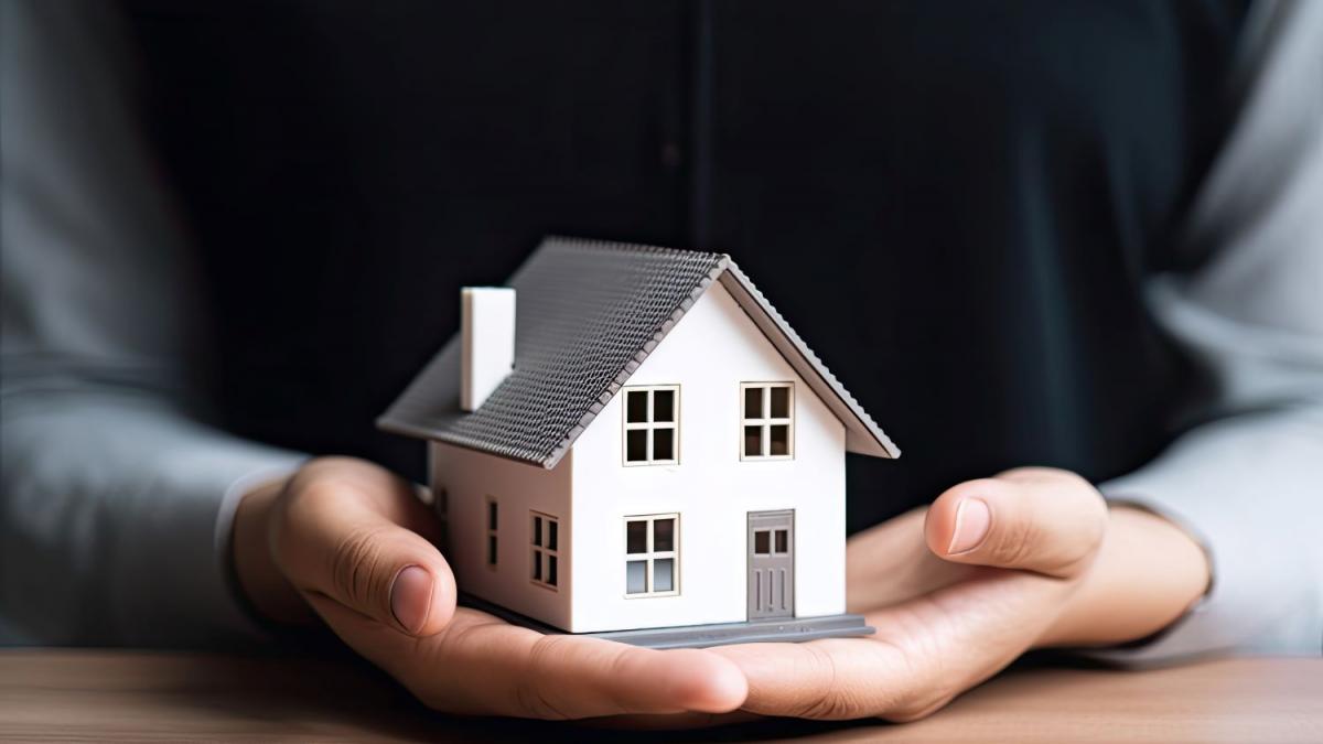 Numărul locuinţelor asigurate obligatoriu a crescut cu 10,89% în martie 2025
