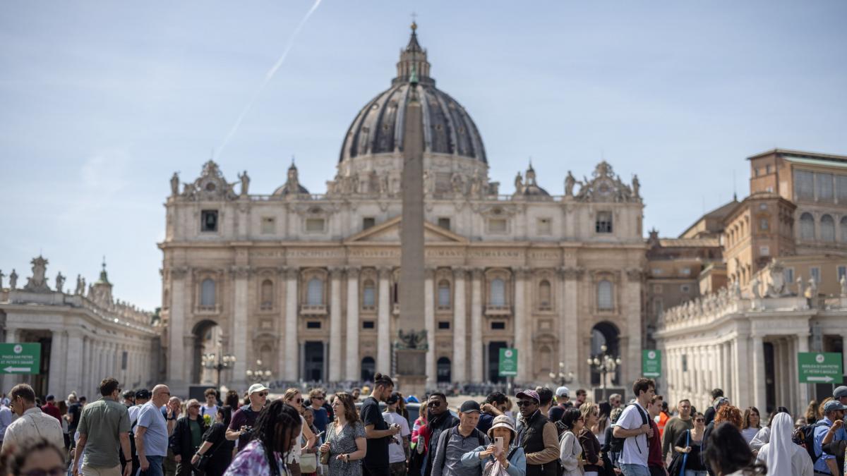Meteorologii anunță că va fi vreme însorită la Roma, în ziua înmormântării Papei Francisc