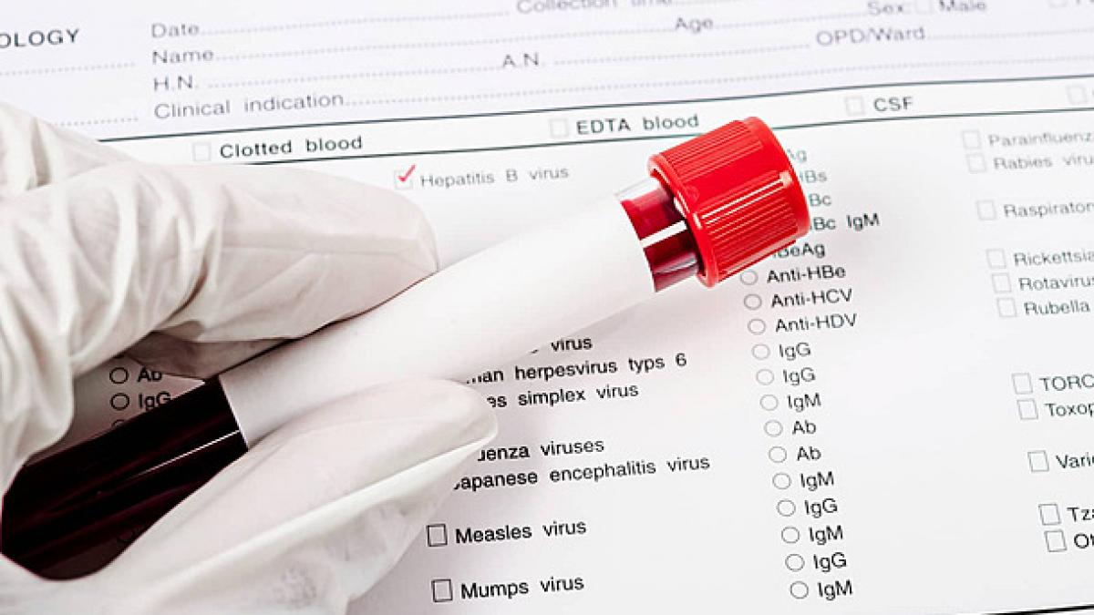 Un test de sânge poate detecta 12 tipuri de cancer înainte de apariția simptomelor