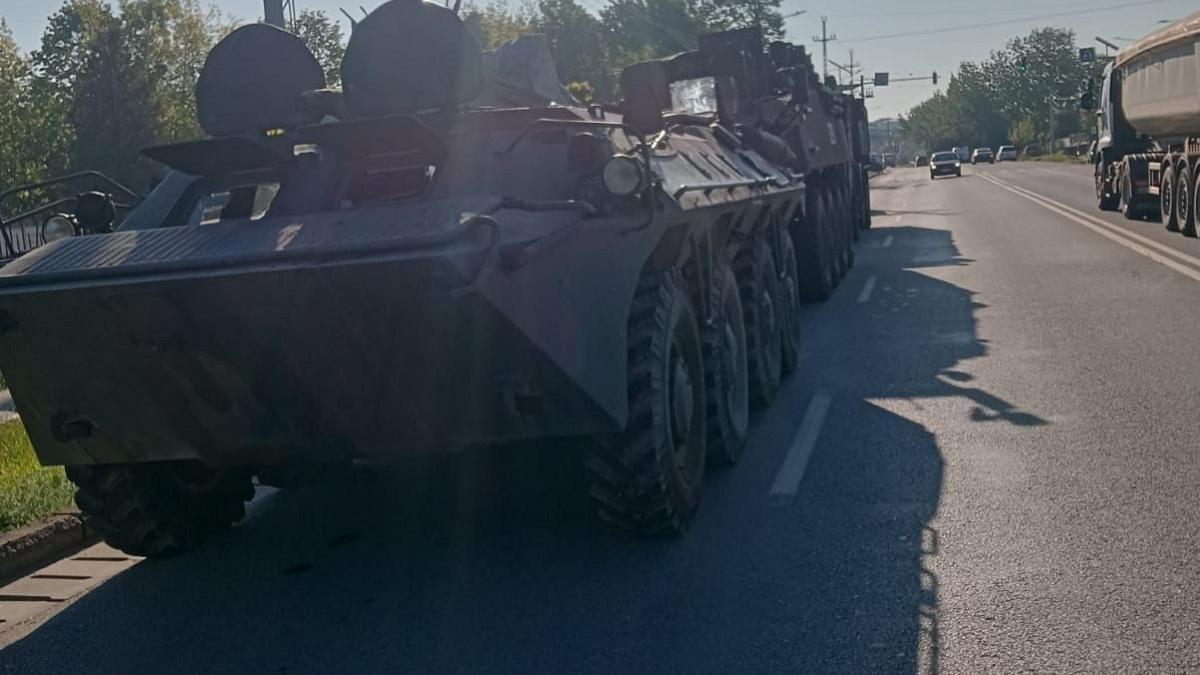Transportor amfibiu blindat, aparținând MApN, implicat într-un accident în Filiași