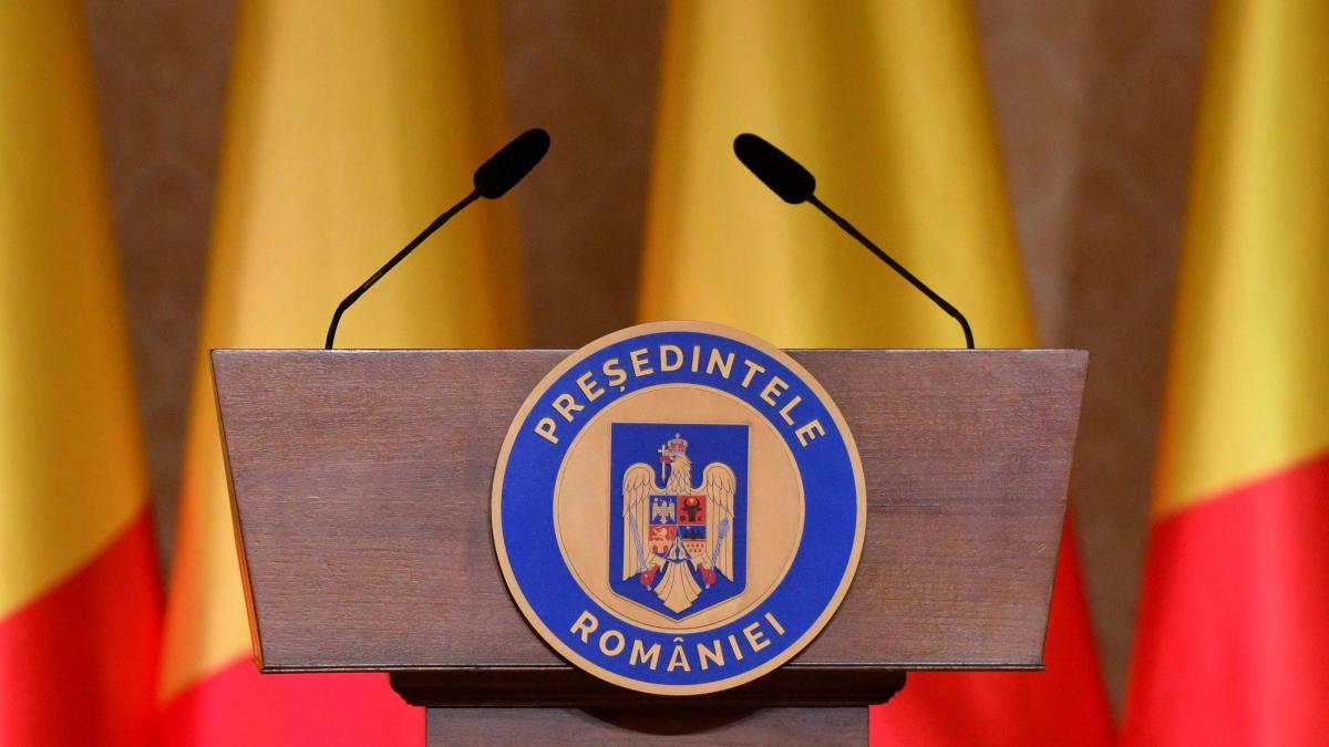 Două variante și un sfert pentru finala prezidențială. Spirala tăcerii care poate da peste cap toate sondajele de opinie