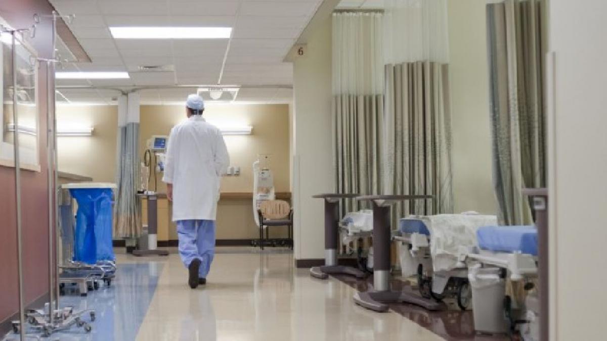 Medicii amenință cu demisia „în bloc”, dacă nu vor fi plătiți conform legii pentru orele de gardă