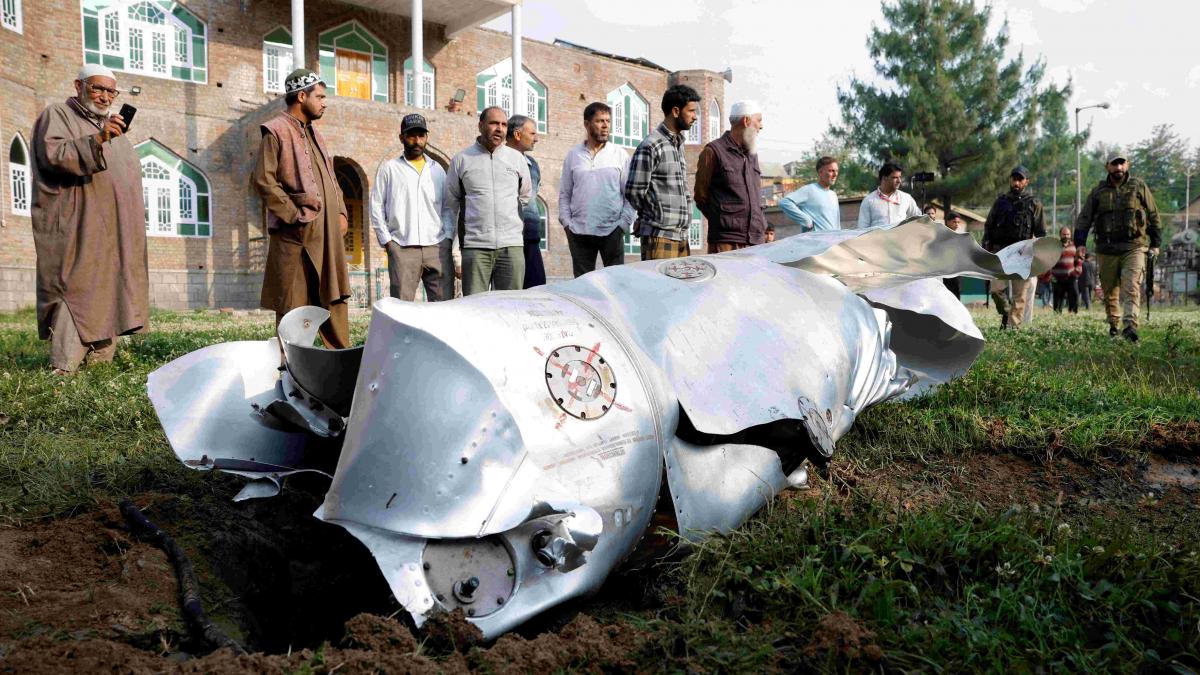 Doi coloși nucleari, în pragul unui război de amploare. India și Pakistanul aruncă în aer securitatea planetei
