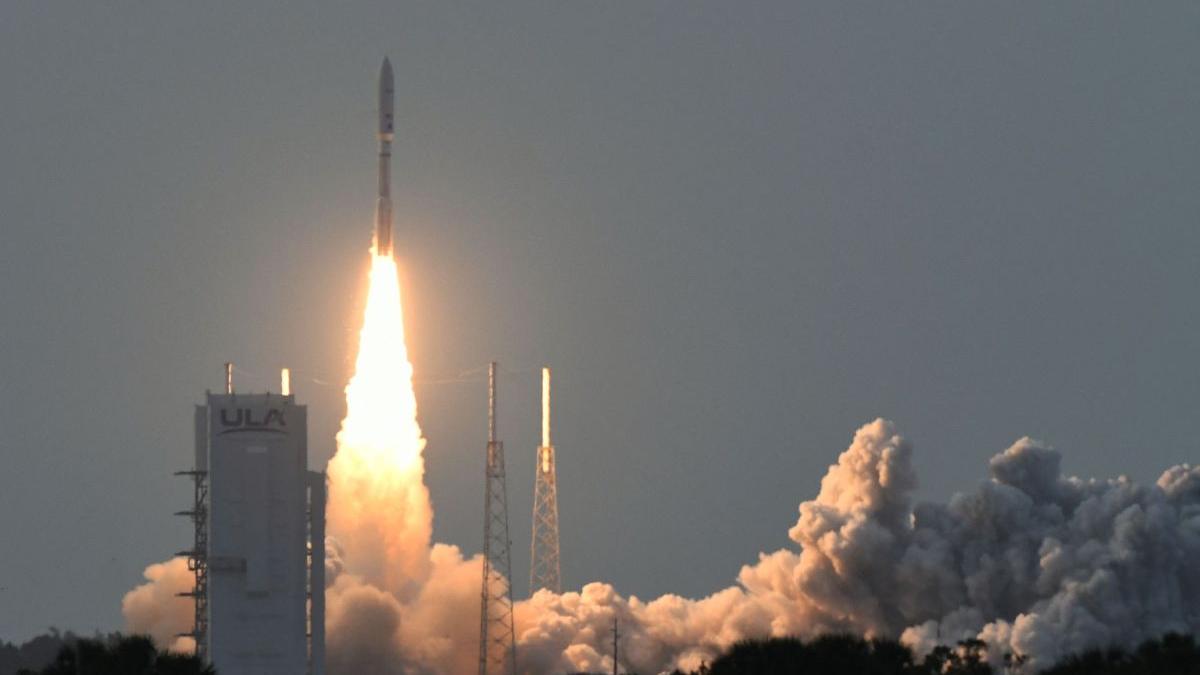 Cea mai mare rachetă lansată de SpaceX a explodat deasupra Oceanului Indian