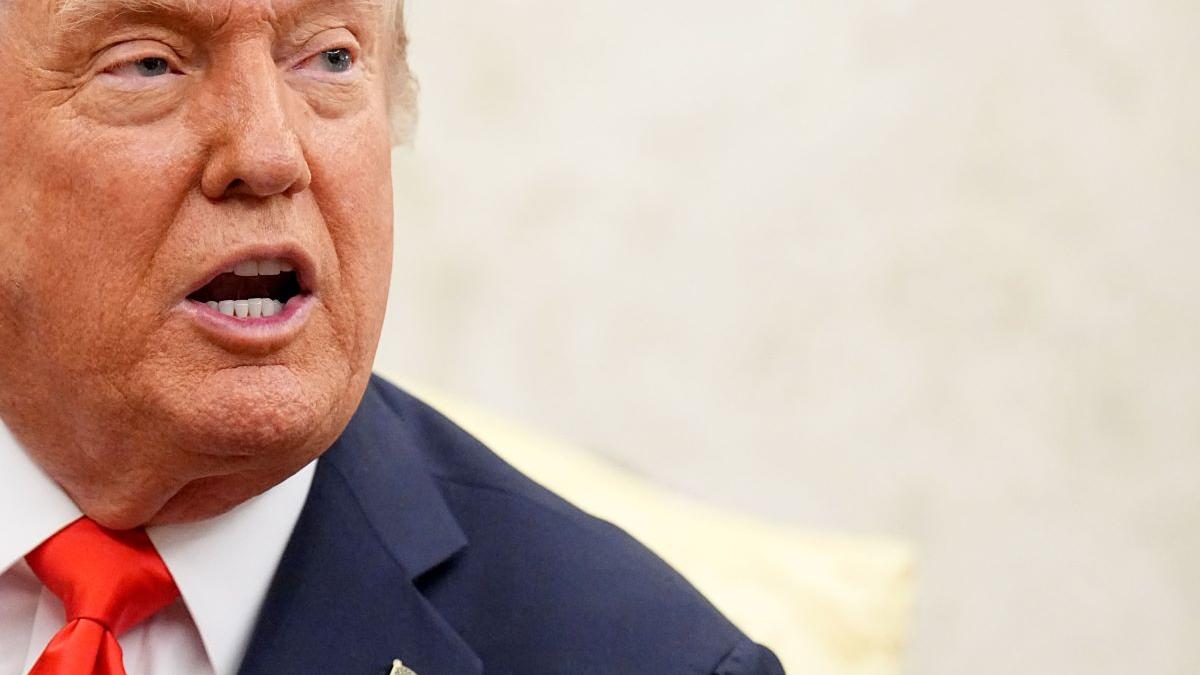 Trump s-a răzgândit: Ar fi mai bine să lăsăm Ucraina și Rusia să se lupte pentru o vreme