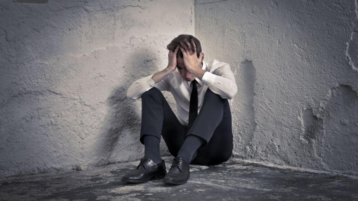 Studiul care spulberă mitul: Singurătatea nu e ca fumatul a 15 țigări pe zi