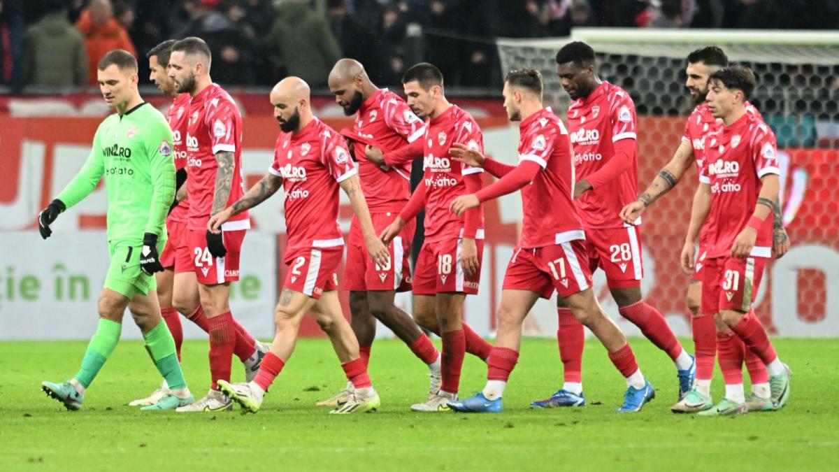 Clubul de fotbal Dinamo iese oficial din insolvență
