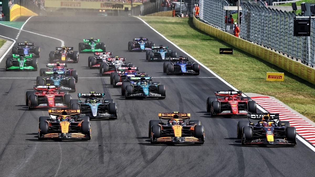 Marele Premiu de Formula 1 al Ungariei se vede duminică, de la 16.00, la Antena 1 şi pe AntenaPLAY. Chef Ştefan Popescu trăieşte live experiența Formula 1 la Hungaroring