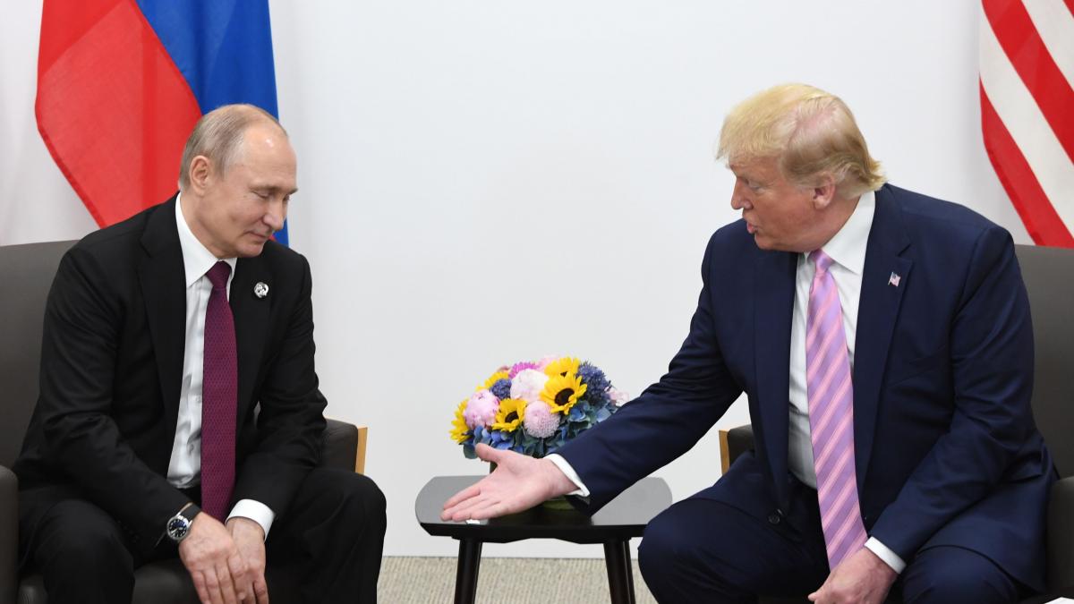 Trump spune că există „șanse mari” să se întâlnească cu Putin