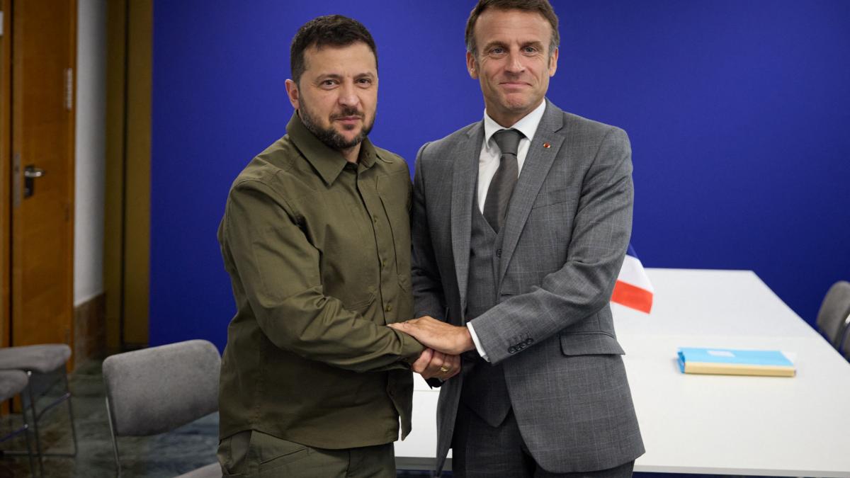 Macron și Zelenski vor avea o întâlnire după summitul Trump-Putin din Alaska