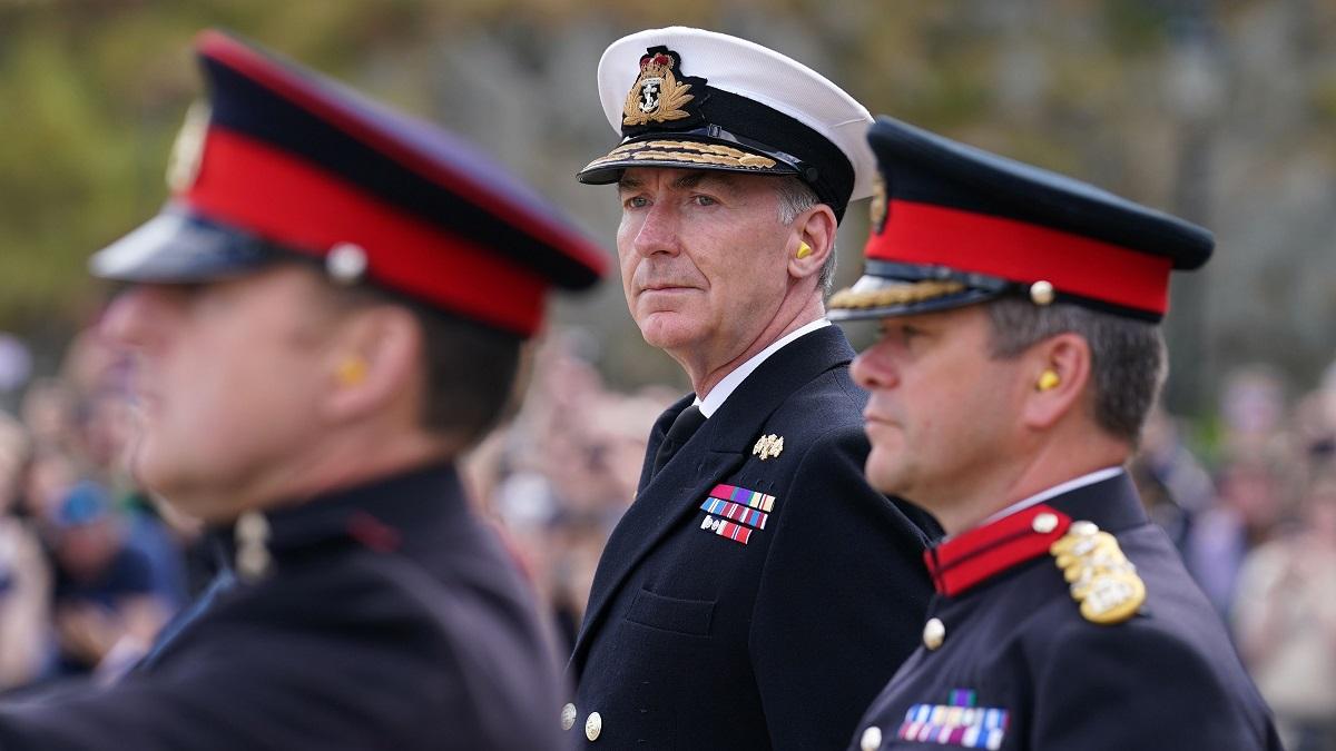 Șeful Forțelor Armate Britanice: „Occidentul nu trebuie să fie intimidat de Putin. Rusia este slabă!”