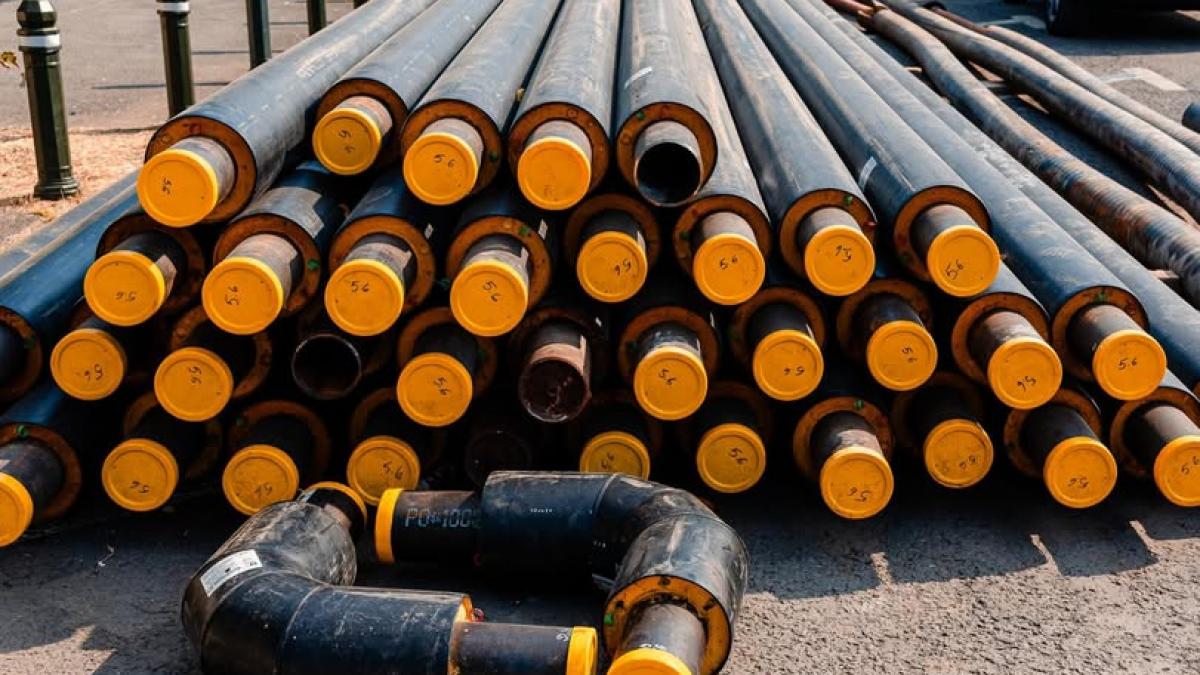 Primarul interimar al Capitalei: Deschidem două şantiere pentru modernizarea a 4,1 km conducte de termoficare