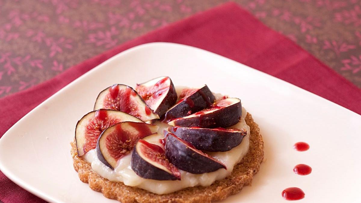 Desert sofisticat: Cum să prepari acasă tartă cu smochine și mascarpone