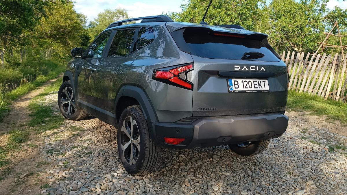 Dacia a lansat o nouă variantă utilitară pentru Duster