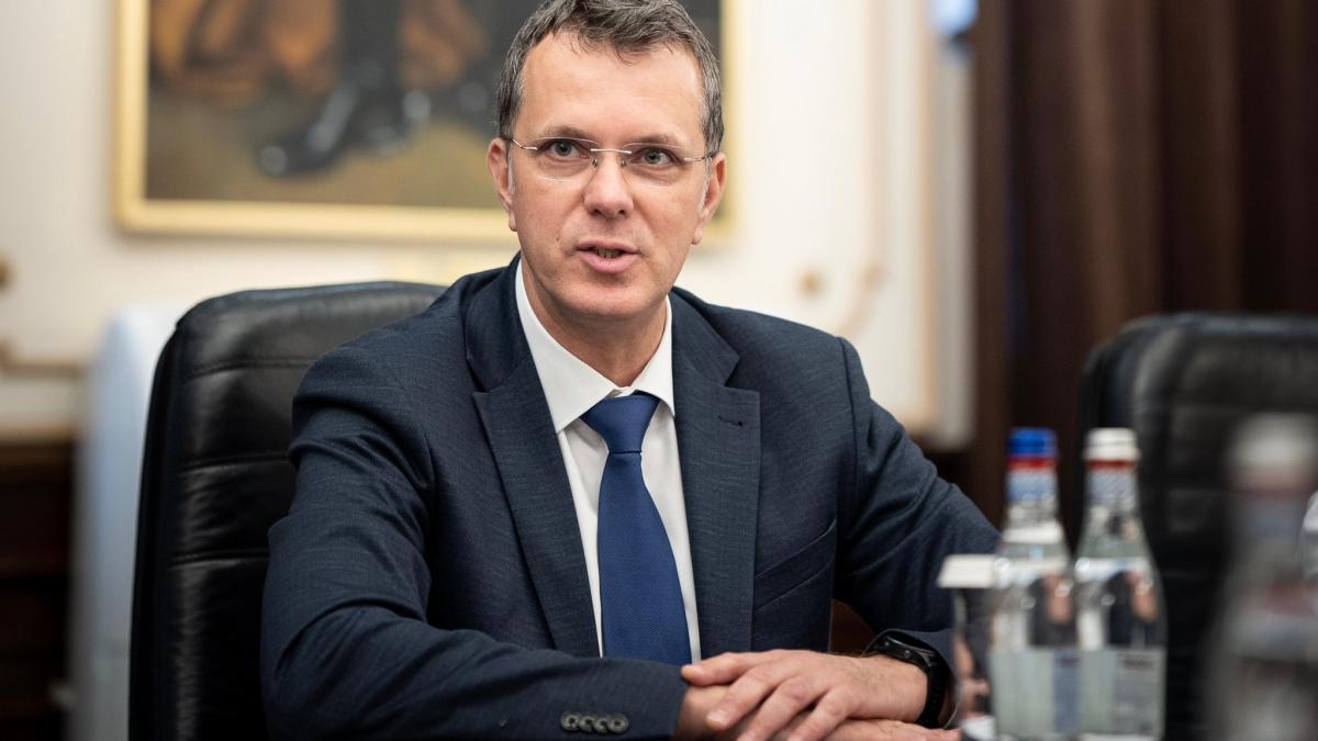 Ministrul Apărării despre discuțiile din CSAT despre drone: Este doar o clarificare operațională