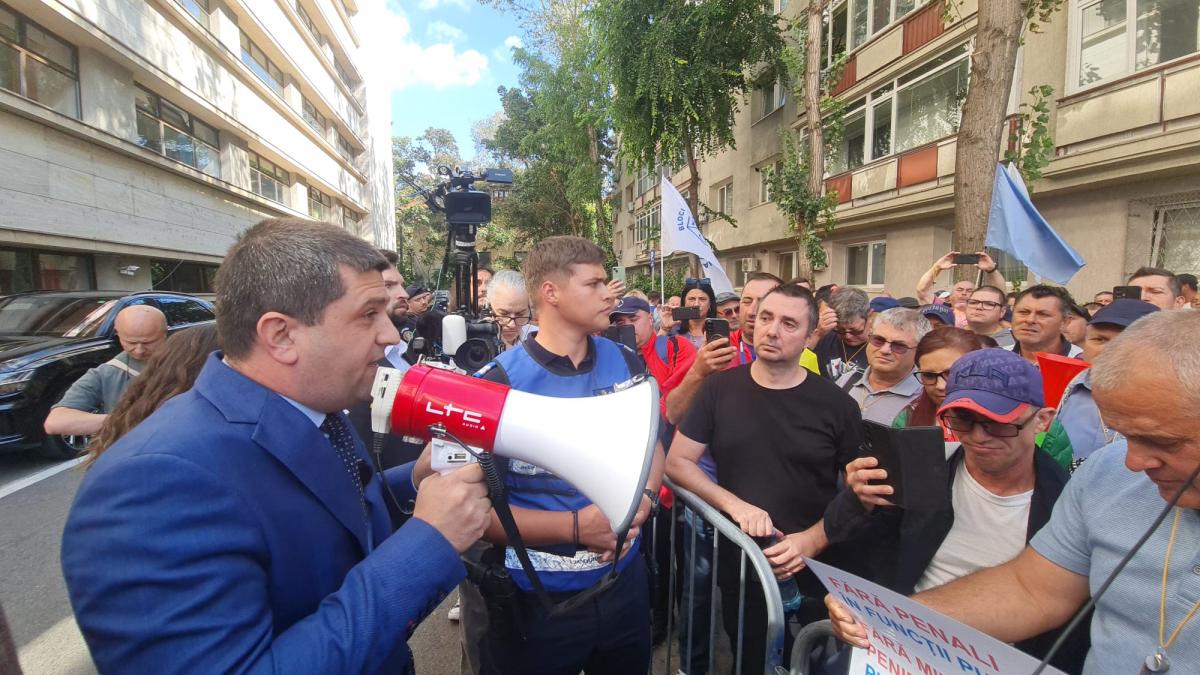 Dispare uriașul șantier naval de la Mangalia. Radu Miruță, către protestatarii din Șantierul Naval: „Nu e treaba mea!”
