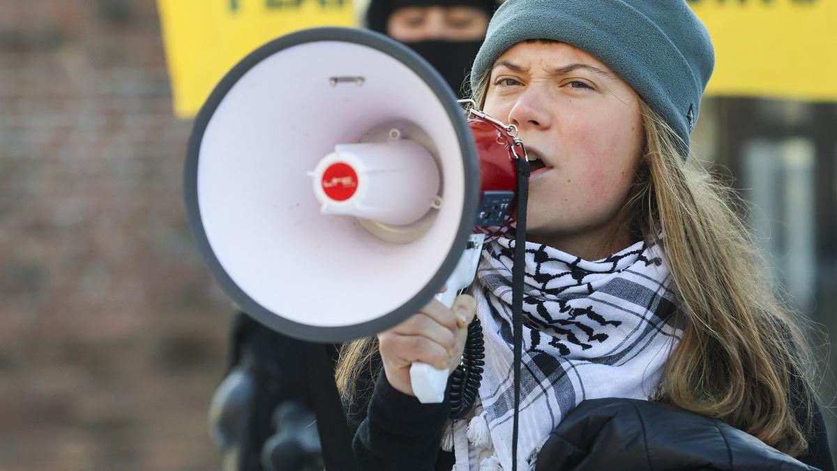 Israelul oprește 13 nave cu ajutoare pentru Gaza