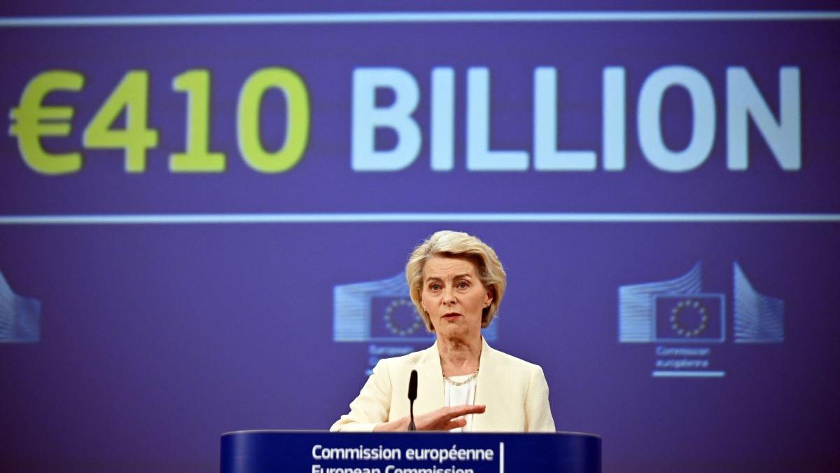 Președinta CE Ursula von der Leyen se confruntă cu două noi moțiuni de cenzură în Parlamentul European