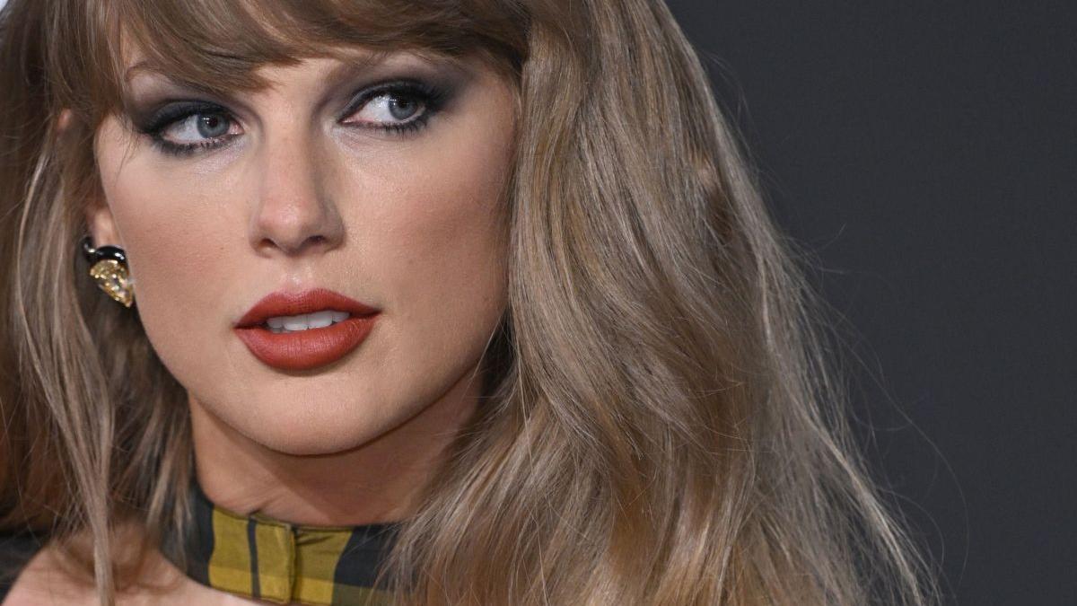 Taylor Swift, vânzări record pentru „The Life of a Showgirl”