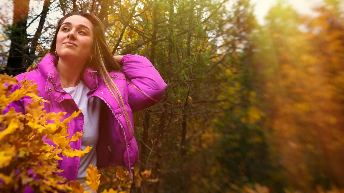 Horoscop 12 octombrie 2025: Patru zodii primesc semne puternice de la Univers. Luna în descreștere în Rac le ghidează spre iubire, vindecare și intuiție