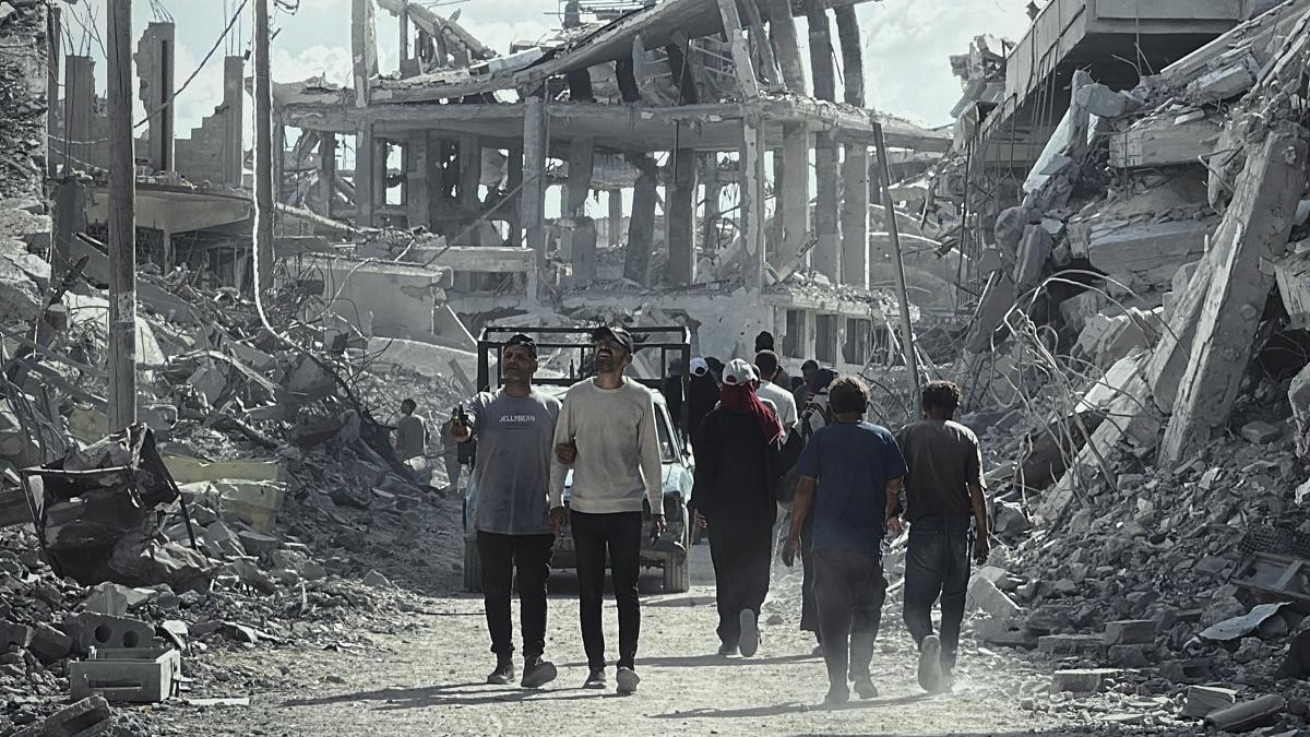Primii șapte dintre cei 20 de ostatici eliberați din Gaza, predați armatei israeliene
