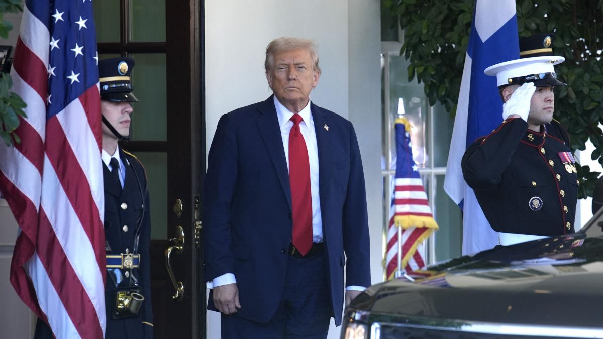 Donald Trump sugerează folosirea forței pentru a dezarma Hamas după acordul de încetare a focului