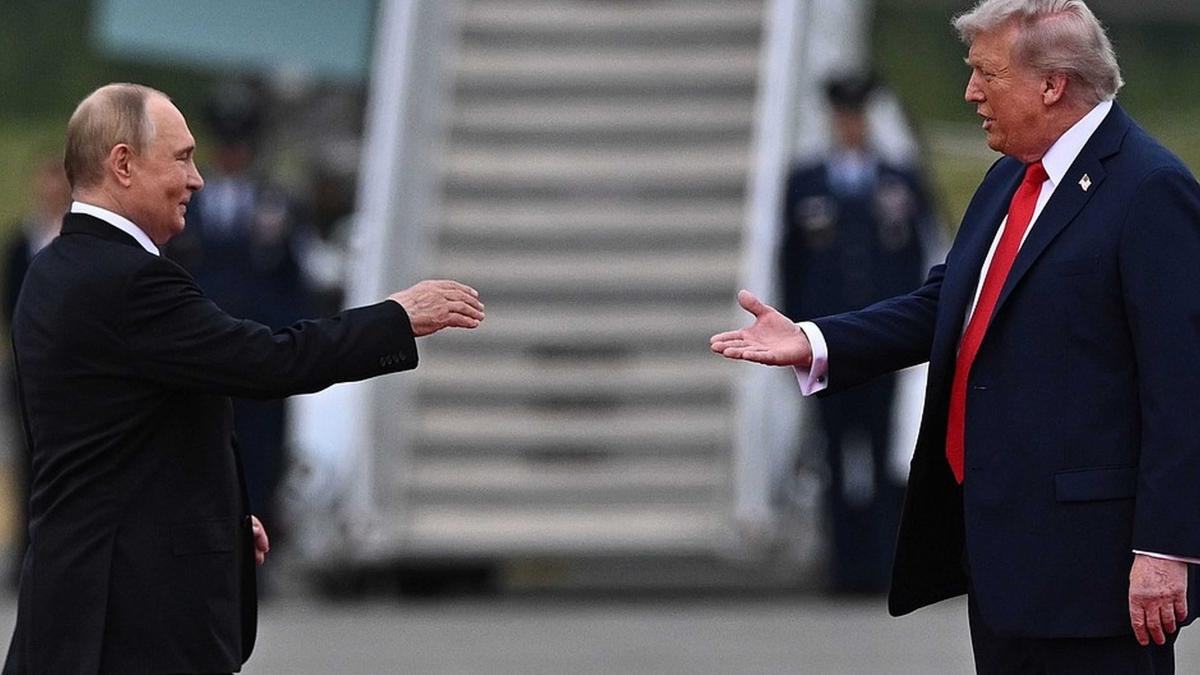 Oficial rus: Pregătirile pentru summit-ul Trump-Putin continuă