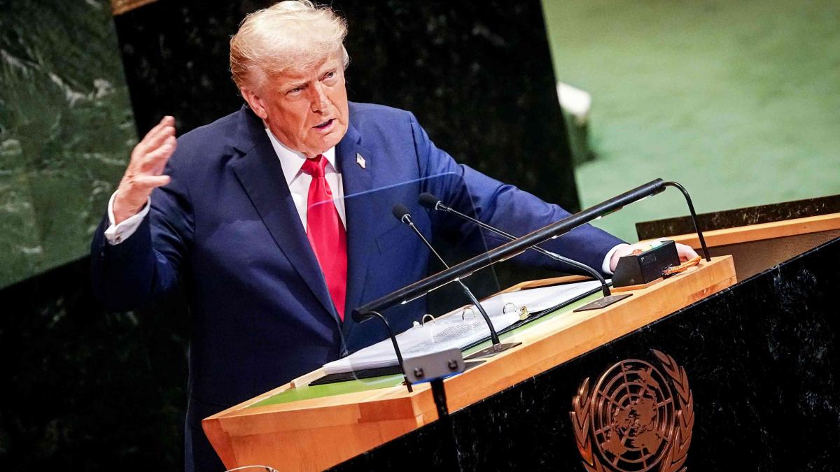 Trump suspendă negocierile comerciale cu Canada din cauza unei reclame cu cuvintele lui Reagan