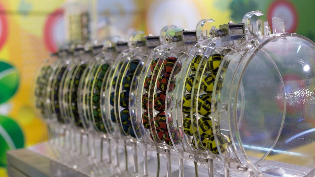 Rezultate LOTO 6/49 duminică 26 octombrie 2025. Numerele câștigătoare extrase astăzi