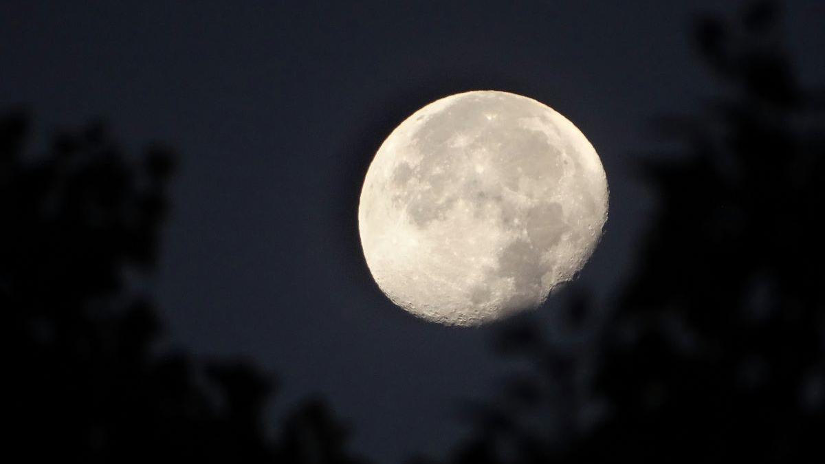 Luna plină ne afectează somnul? Ce spune știința