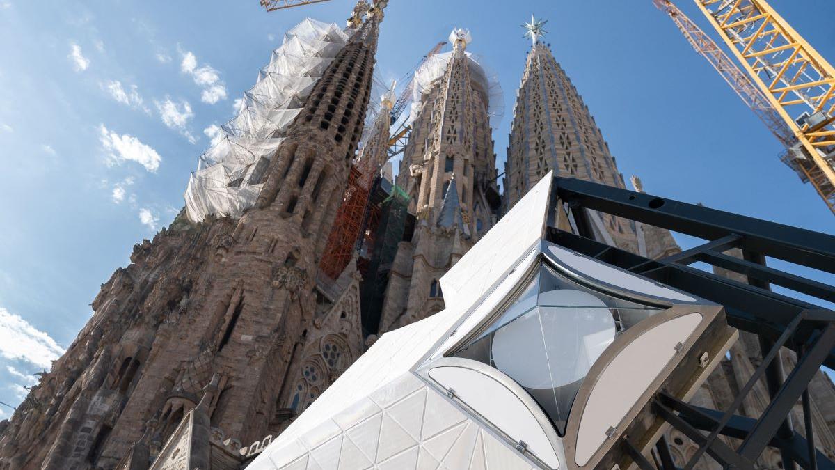 Sagrada Familia din Barcelona devine cea mai înaltă biserică din lume