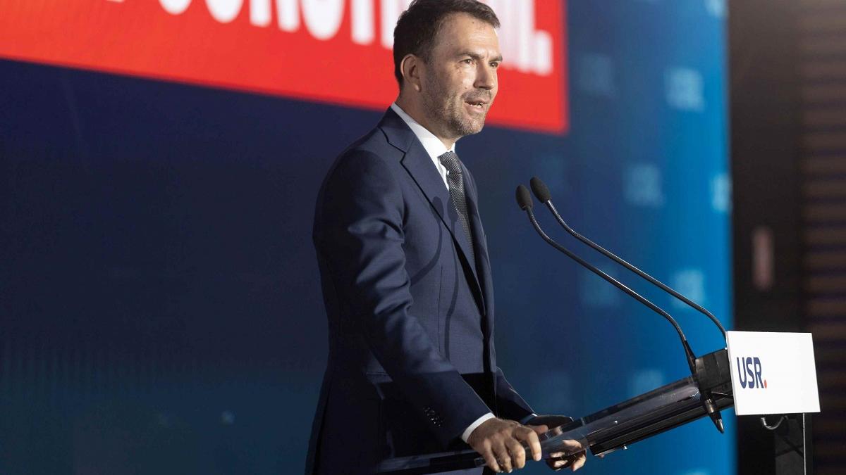 Cătălin Drulă, candidatul USR la Primăria Capitalei, și-a depus dosarul de candidatură