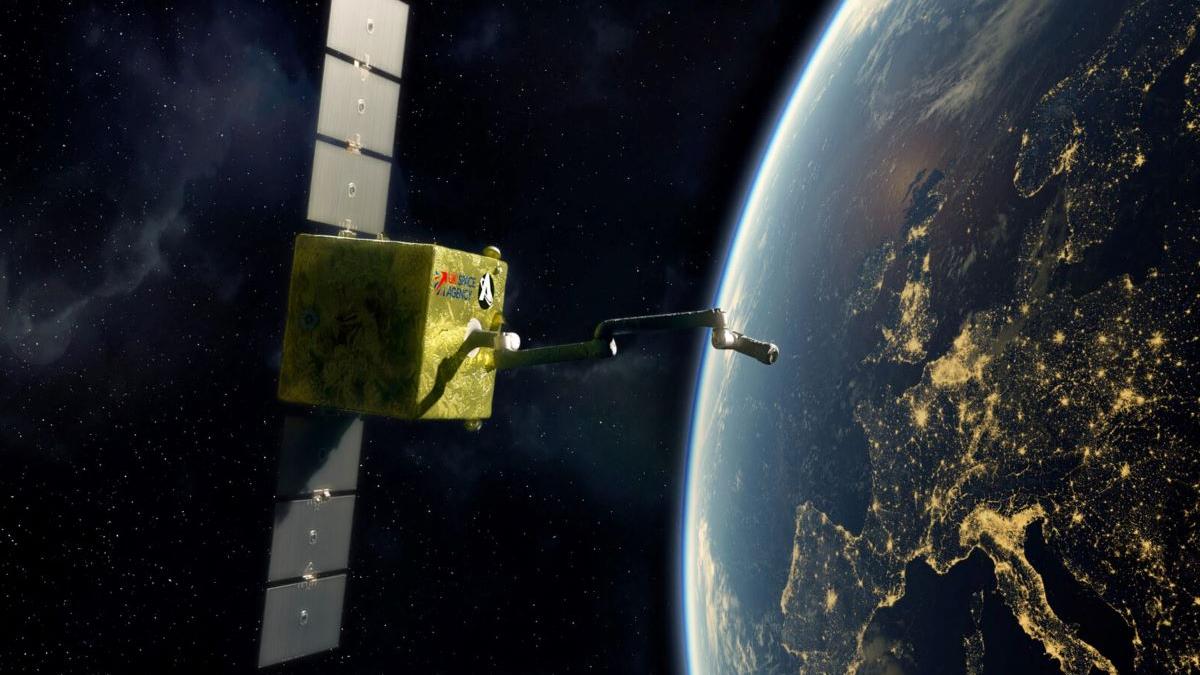 Astronauții chinezi blocați în stația spațială se vor întoarce cu nava spațială care a dus noul echipaj