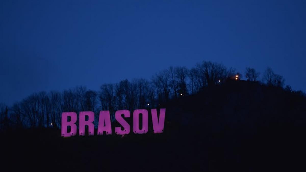 Vântul face ravagii la Brașov