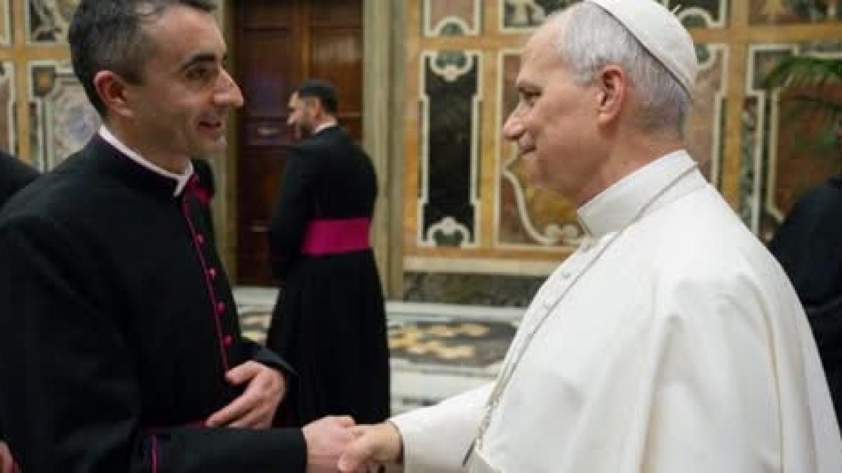 Un român a fost numit adjunct al ministrului de externe al Vaticanului